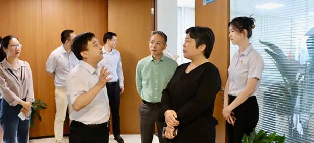 物產中大集團黨委委員、監(jiān)事長駱敏華率隊赴寧波公司開展主題教育調研